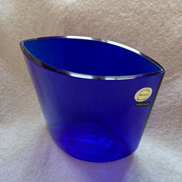HUTA SZKLA Lucyna Made in Poland dark blue glass 5" vase Handmade - Picture 1 of 9
